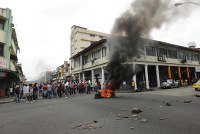 Las protestas en Colon para revocar la Ley 72 se extienden a Ciudad de Panamá